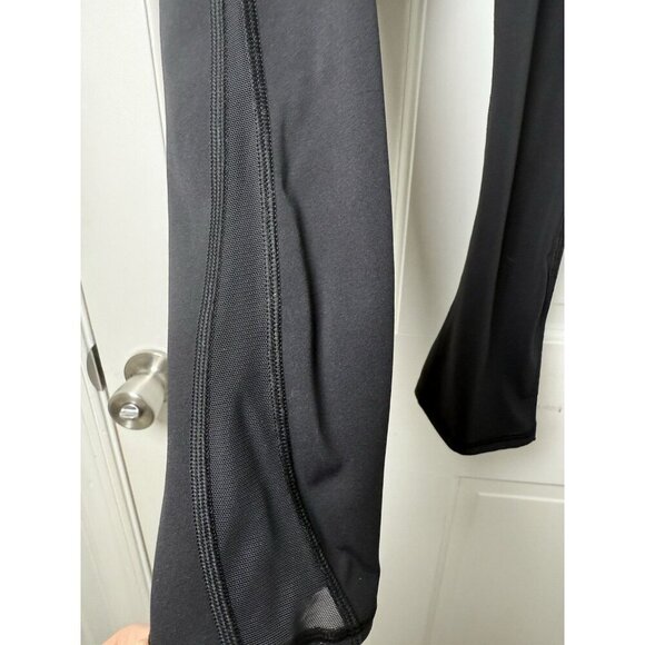 Lululemon Renewed Capri Black Leggings With Sheer Leg Panel Size 2 - Picture 3 of 7